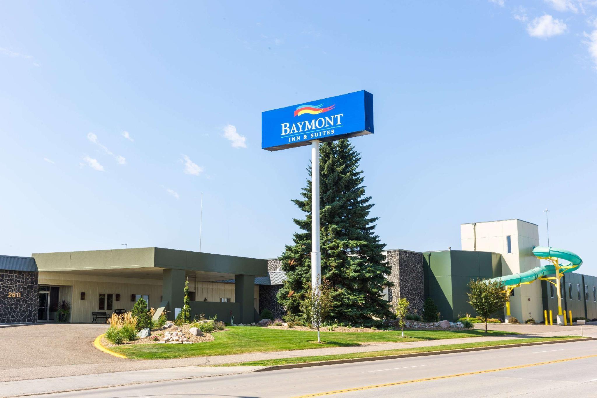 Готель Baymont By Wyndham Mandan Bismarck Area Екстер'єр фото