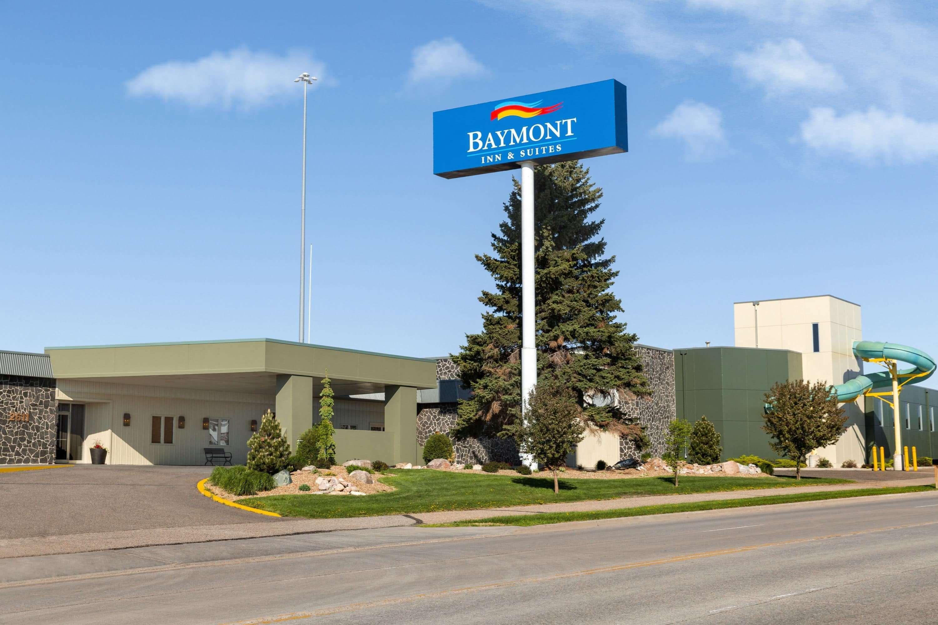 Готель Baymont By Wyndham Mandan Bismarck Area Екстер'єр фото